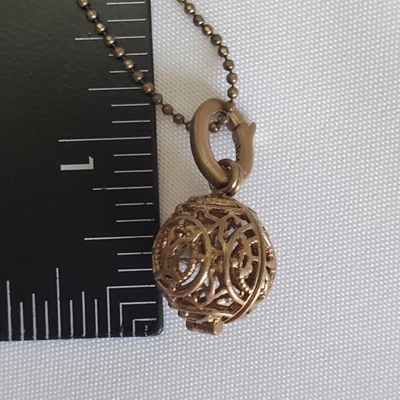 Lisa Hoffman Japanese Agarwood Charm Pendant Necklace 22" - Picture 8 of 8